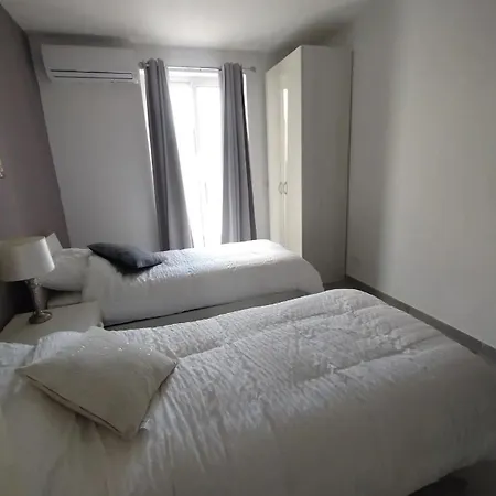 San Pawl Malta * St. Paul's Bay